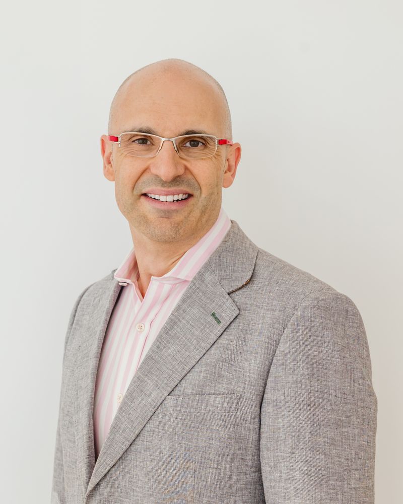 Dr Pedro Valente, registered medical practitioner MED0001201428